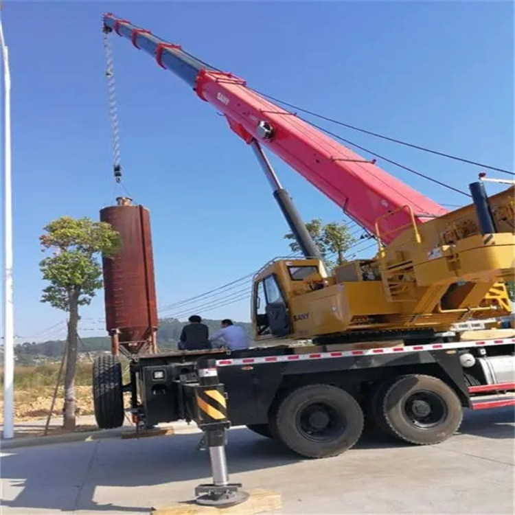 南京秦淮专业吊车租赁多少钱