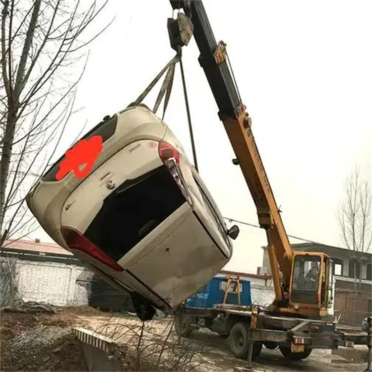 南京秦淮随时待命，吊车24小时道路救援服务全解析